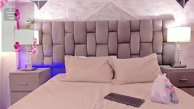 CinthiaCollins online show from February 1, 2025, 8:16 pm