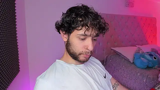 AbbyAndChris2 online show from April 29, 2026, 2:54 pm