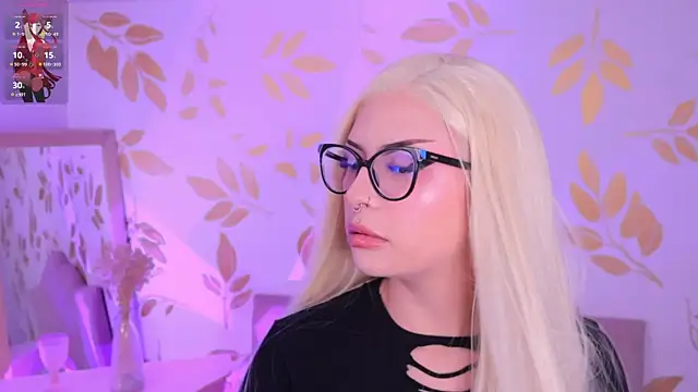 Misselektra   online show from November 27, 2025, 4:35 am