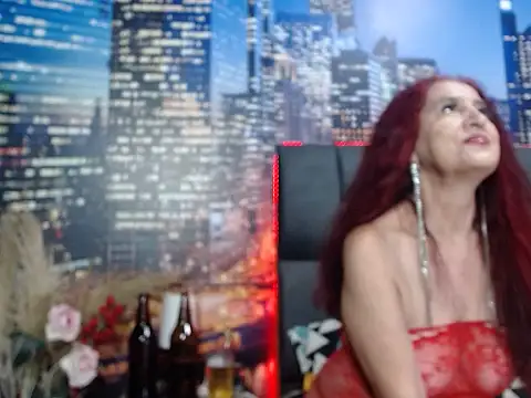 Lucy mature8 online show from November 28, 2025, 2:50 pm