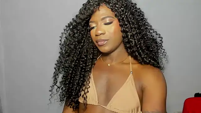 Snapshot of Cherykathaleiya chatting on December 19, 2024, 12:45 am Cherykathaleiya online show from December 19, 2024, 12:45 am