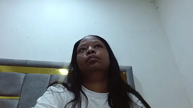 Snapshot of Cholatin chatting on February 7, 2026, 12:24 pm Cholatin online show from February 7, 2026, 12:24 pm