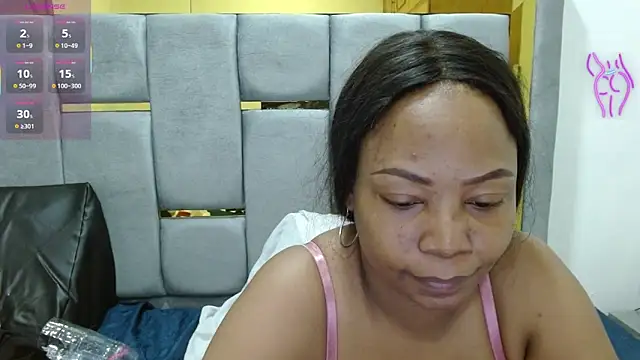 Snapshot of Cholatin chatting on September 26, 2025, 1:40 pm Cholatin online show from September 26, 2025, 1:40 pm
