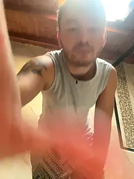 Snapshot of JacoLive chatting on October 13, 2025, 9:38 pm JacoLive online show from October 13, 2025, 9:38 pm