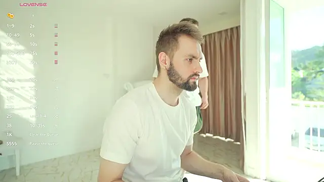 Snapshot of enjoy_me chatting on February 3, 2026, 1:49 am enjoy me online show from February 3, 2026, 1:49 am