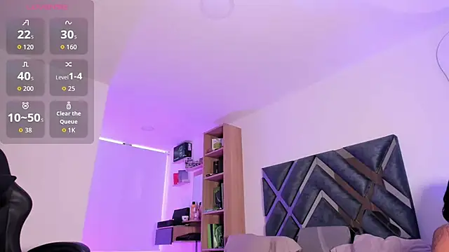 Nicolle alexandra online show from April 18, 2026, 6:21 pm