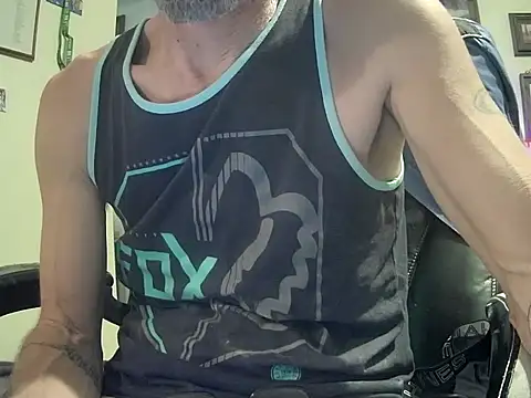 Snapshot of druetrue chatting on November 10, 2025, 7:52 pm druetrue online show from November 10, 2025, 7:52 pm