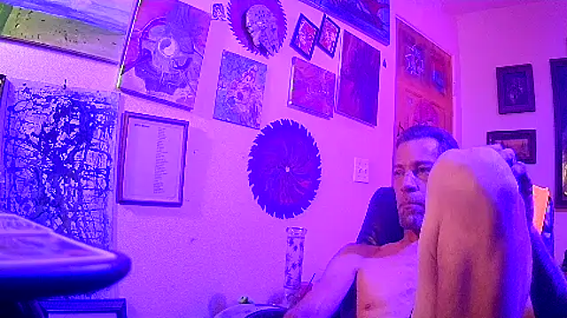 Snapshot of druetrue chatting on October 2, 2025, 6:06 am druetrue online show from October 2, 2025, 6:06 am