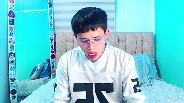  justinmoon2 online show from March 5, 2026, 5:04 am