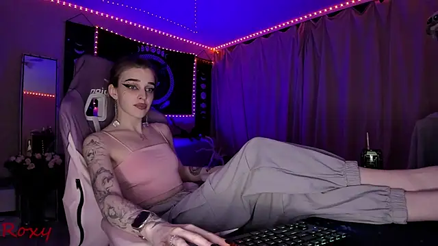 wet dream  online show from March 26, 2026, 3:54 pm