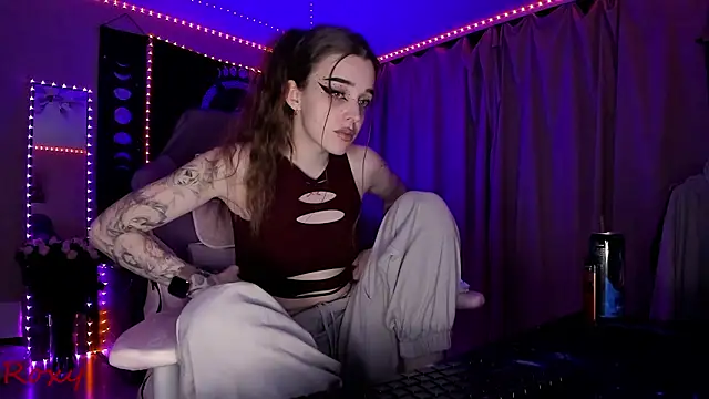 wet dream  online show from March 16, 2026, 3:37 pm