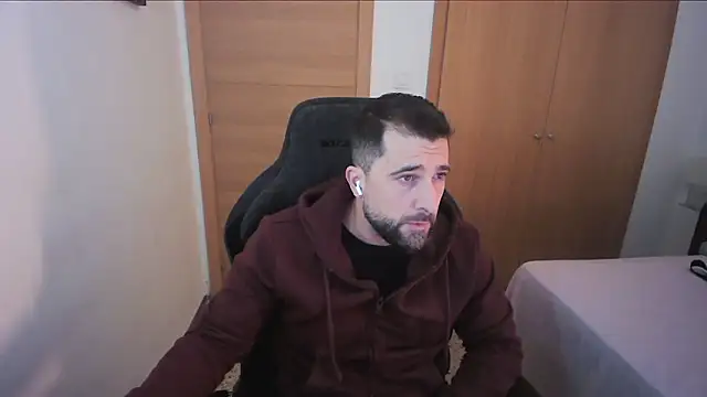 alex877x online show from December 23, 2025, 10:58 am