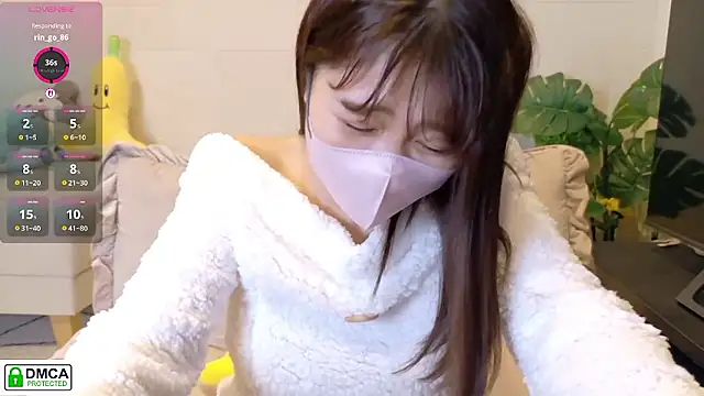 SUZU  online show from March 26, 2026, 3:10 pm