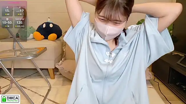 SUZU  online show from February 24, 2026, 1:12 pm