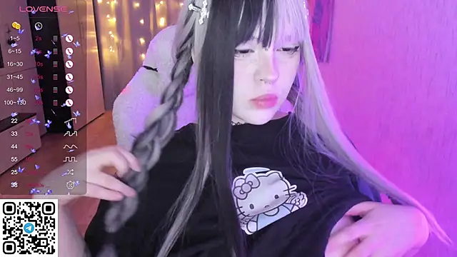 SelenaCute online show from February 7, 2026, 4:42 am