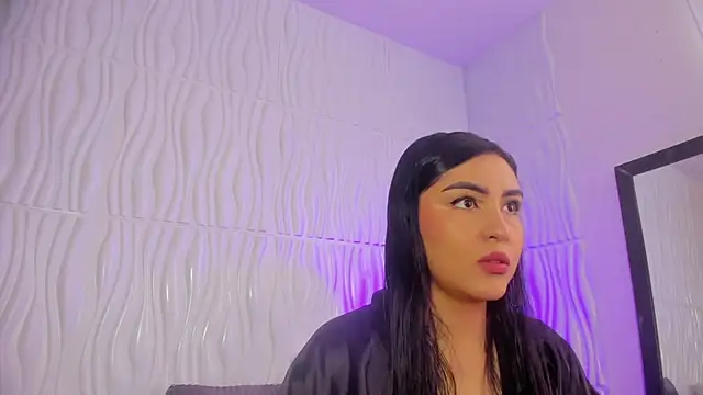 Snapshot of Abby__colins chatting on September 27, 2025, 4:46 pm Abby  colins online show from September 27, 2025, 4:46 pm