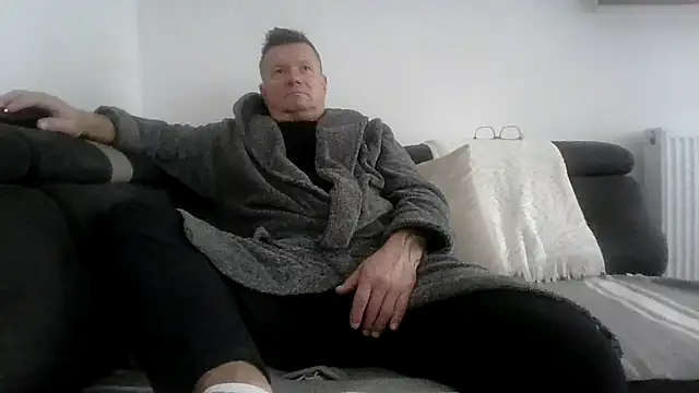 Snapshot of jaaako970 chatting on October 23, 2025, 9:52 am jaaako970 online show from October 23, 2025, 9:52 am