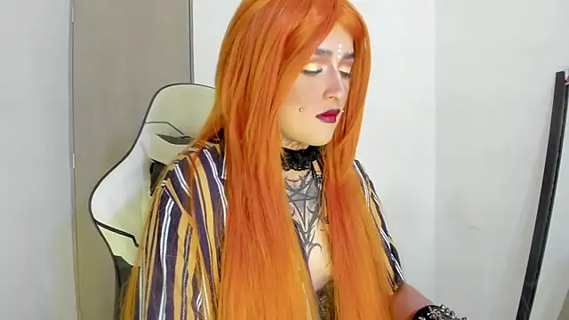 sarah benjjaminn online show from July 25, 2026, 10:32 am