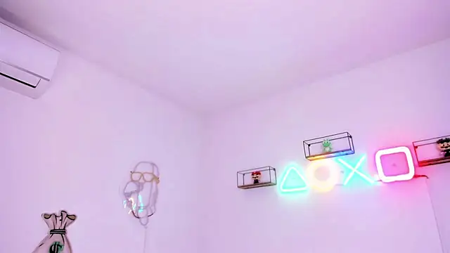 Snapshot of eileen_tanihara chatting on February 14, 2026, 7:52 am eileen tanihara online show from February 14, 2026, 7:52 am