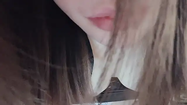 Snapshot of lvy-w chatting on March 2, 2025, 2:04 pm lvy-w online show from March 2, 2025, 2:04 pm