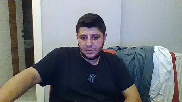 erkekkkadam online show from July 12, 2026, 10:43 pm