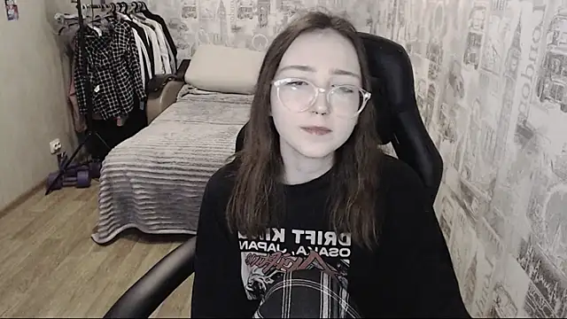 Snapshot of AmeliaKamishiro chatting on December 7, 2024, 12:18 pm AmeliaKamishiro online show from December 7, 2024, 12:18 pm