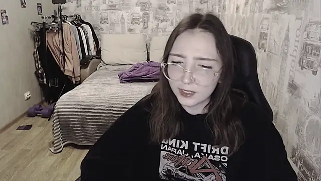 Snapshot of AmeliaKamishiro chatting on December 20, 2024, 1:22 pm AmeliaKamishiro online show from December 20, 2024, 1:22 pm