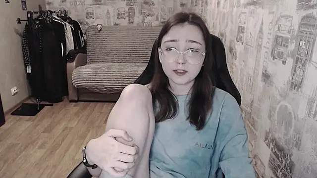 Snapshot of AmeliaKamishiro chatting on March 2, 2025, 4:14 pm AmeliaKamishiro online show from March 2, 2025, 4:14 pm