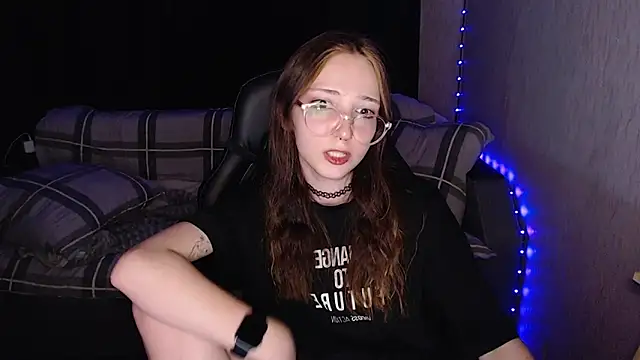 Snapshot of AmeliaKamishiro chatting on October 12, 2025, 9:05 pm AmeliaKamishiro online show from October 12, 2025, 9:05 pm