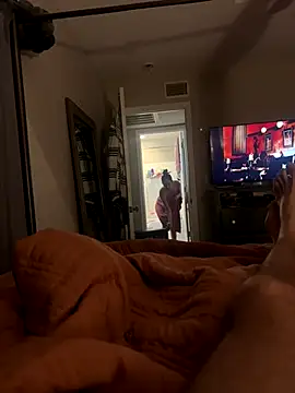 MnM4ever online show from November 30, 2025, 7:53 am