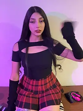 Felicia smok3 online show from February 11, 2026, 3:39 am