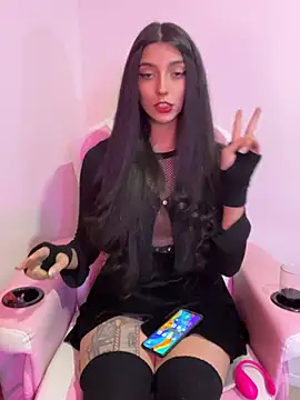 Felicia smok3 online show from May 8, 2026, 3:54 am