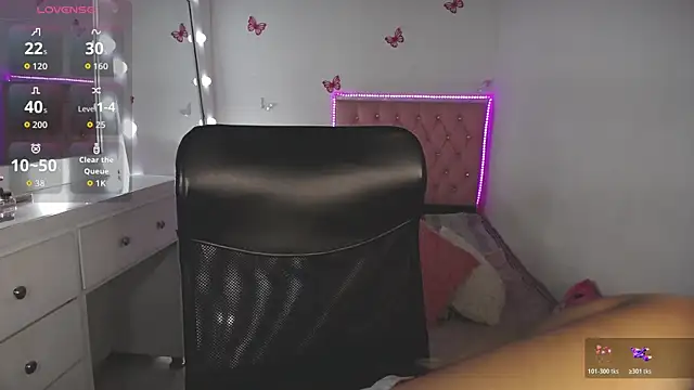 Celeste  sweetx online show from November 19, 2025, 10:54 pm