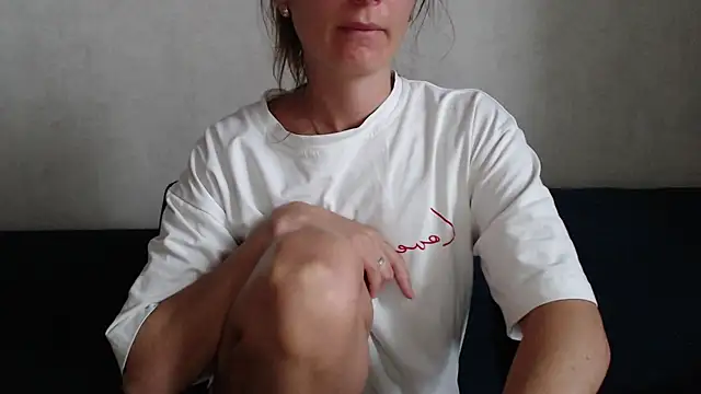 Snapshot of Jennna_Maya chatting on September 12, 2025, 9:20 am Jennna Maya online show from September 12, 2025, 9:20 am