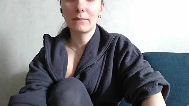 Snapshot of Jennna_Maya chatting on April 13, 2026, 9:24 am Jennna Maya online show from April 13, 2026, 9:24 am