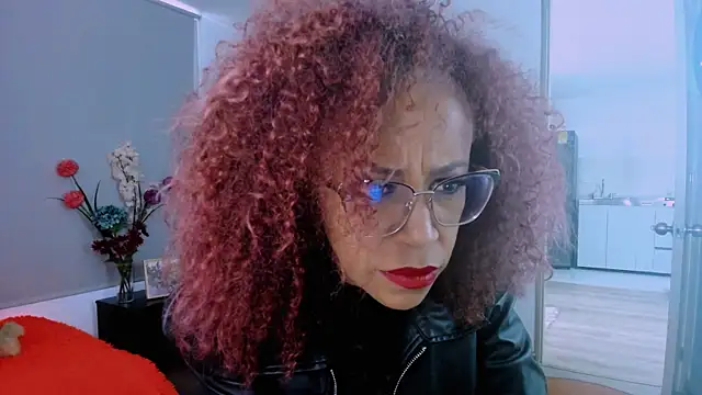 ScarlettMalbec online show from April 27, 2026, 9:13 pm