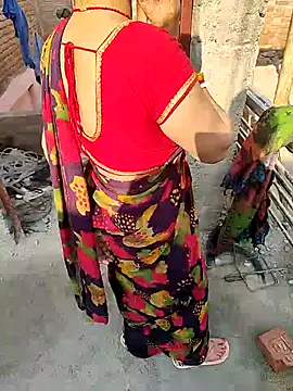 COUPLLE VILLAGE online show from February 16, 2026, 3:16 am