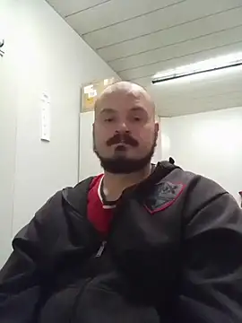 Snapshot of bussilesnar chatting on February 6, 2026, 5:42 pm bussilesnar online show from February 6, 2026, 5:42 pm