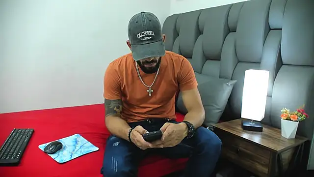 Thiagogomez online show from March 21, 2026, 7:29 pm