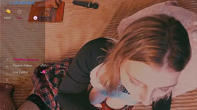 yoursugarbabe online show from December 10, 2024, 2:59 am