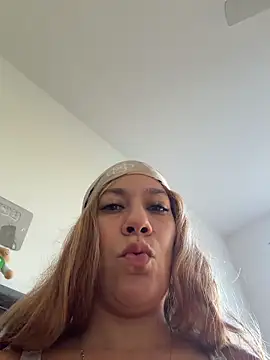 Bigbuttbrooklynn online show from December 4, 2025, 4:06 pm