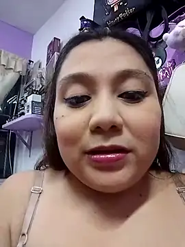 Snapshot of aniv96 chatting on October 29, 2025, 1:04 am aniv96 online show from October 29, 2025, 1:04 am