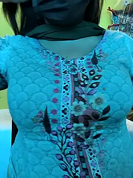 lovely zara online show from February 4, 2025, 8:02 am