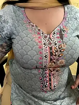 lovely zara online show from January 30, 2025, 4:55 pm