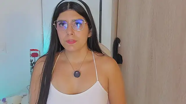 AnastaciaBlake online show from November 11, 2025, 5:13 am