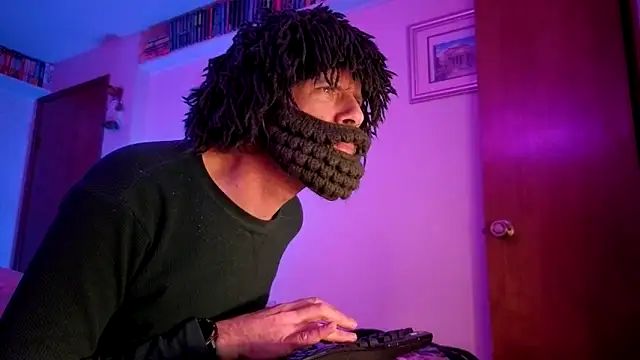 HandsumHungDaddy online show from February 25, 2026, 12:27 pm