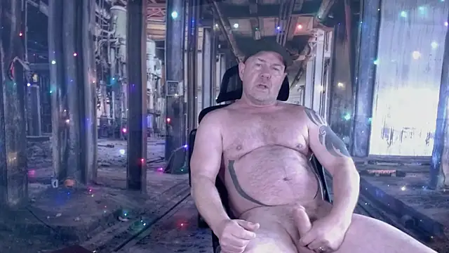 ManlyPrisonGuy online show from December 20, 2025, 2:31 pm