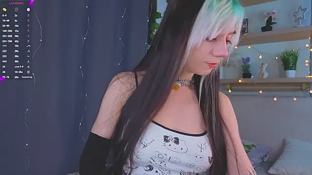 Snapshot of TristaRoht chatting on February 3, 2026, 3:06 pm TristaRoht online show from February 3, 2026, 3:06 pm