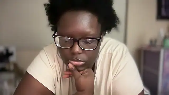 Snapshot of Yagurl__west chatting on February 27, 2025, 3:40 am Yagurl west online show from February 27, 2025, 3:40 am