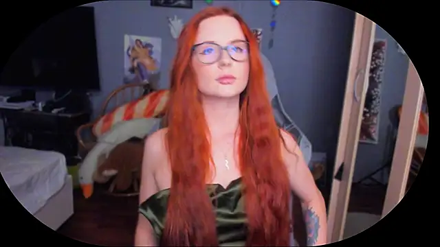 Snapshot of KlementinaBbG chatting on December 4, 2024, 8:12 pm KlementinaBbG online show from December 4, 2024, 8:12 pm